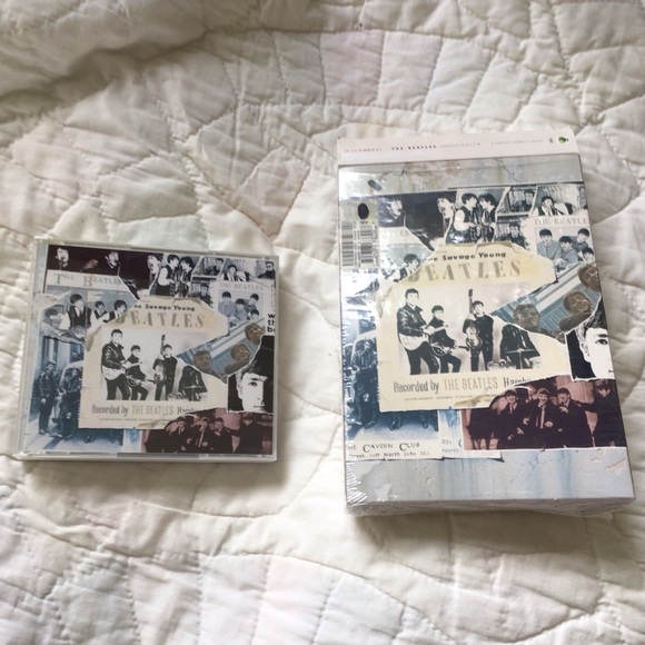 THE BEATLES ANTHOLOGY ON 2 CD’s in original box 1995 - Picture 2 of 4